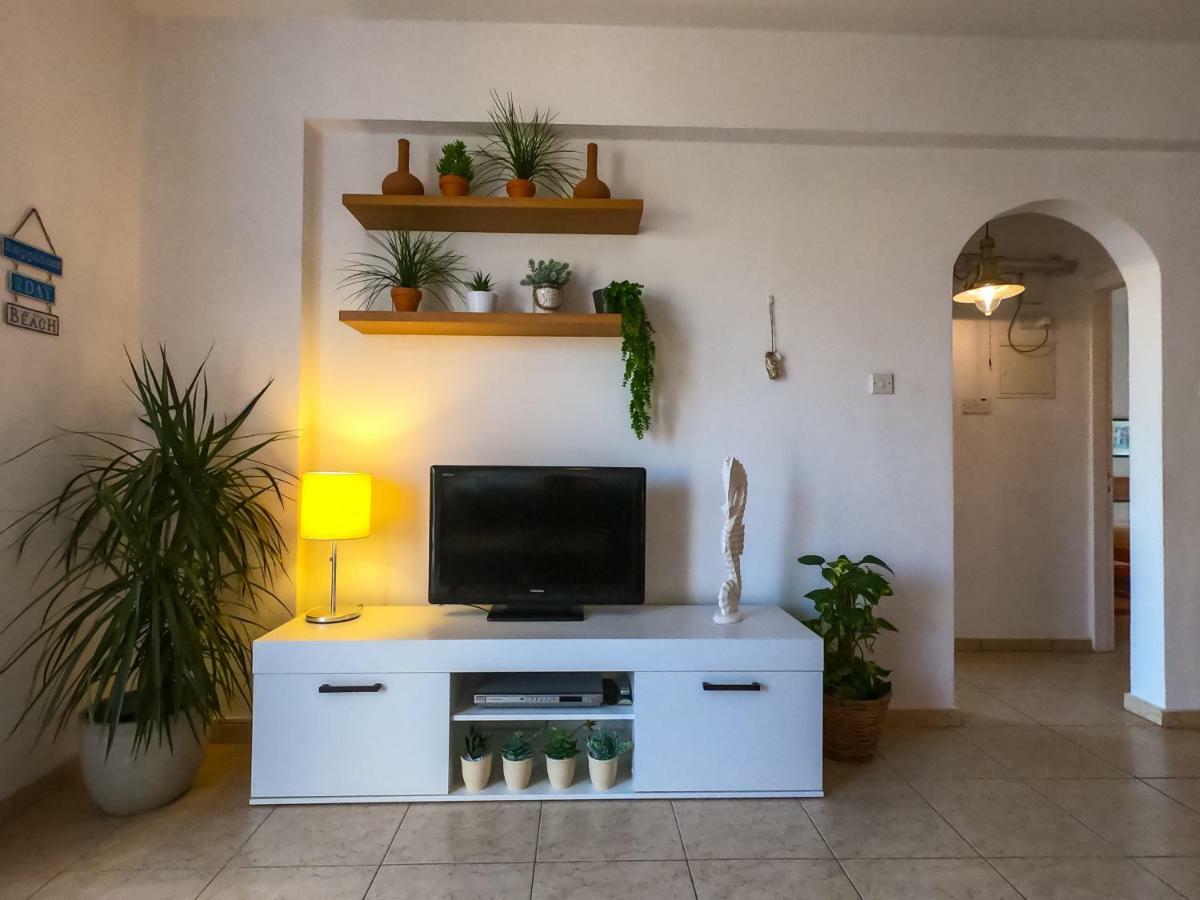 Ron'S Pergola Apartment Пафос Екстер'єр фото
